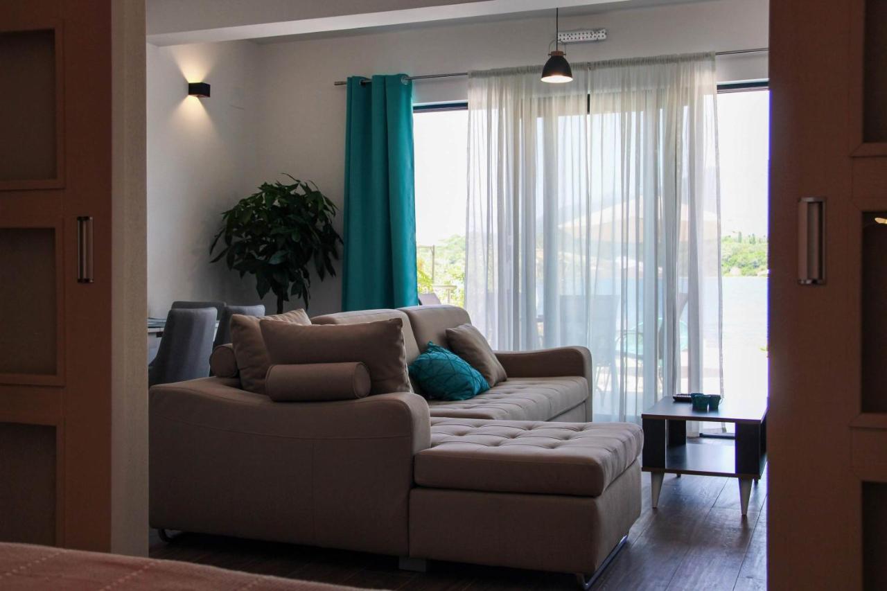 Apartments Tramonto 티바트 외부 사진