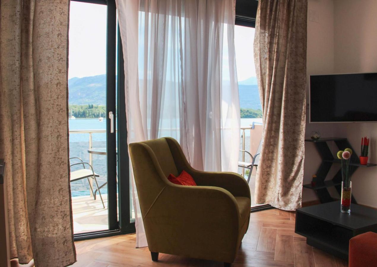 Apartments Tramonto 티바트 외부 사진